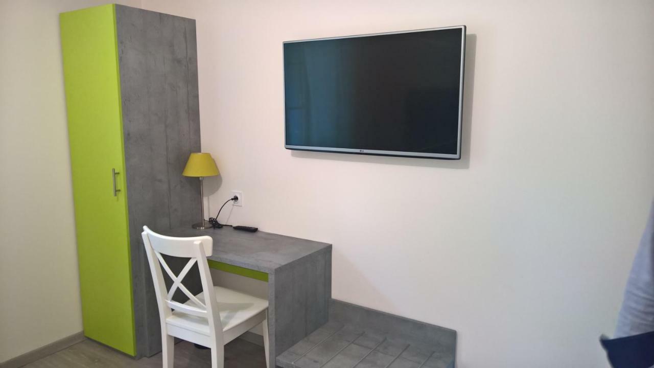 Chambres D'Hotes L'Echappee Belle Beauvallon  外观 照片